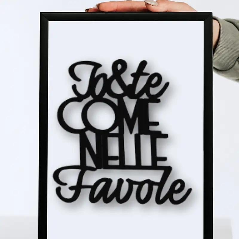 Scritta in legno io & te come nelle favole — taglio laser