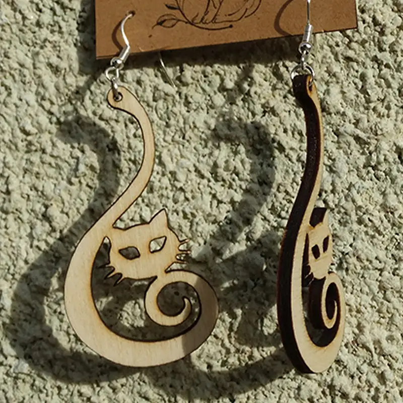 ORECCHINI CAT — taglio laser